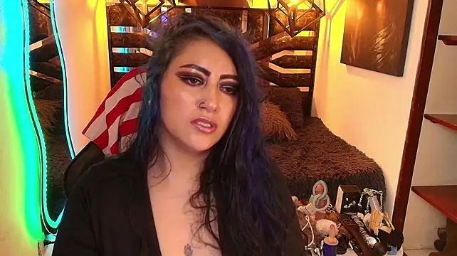 scarleth_blue webcam
