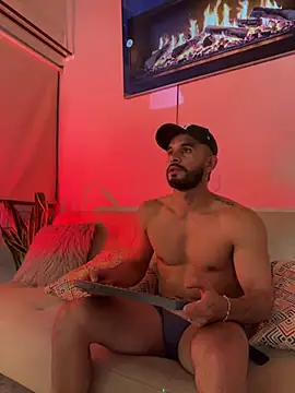 Jacksonfranco live cam on StripChat