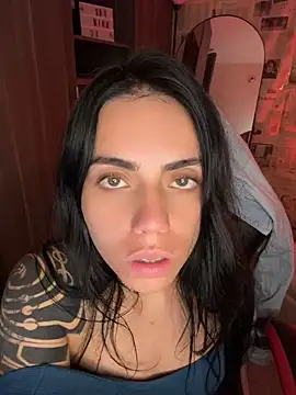 i_am_nina_ live cam on StripChat