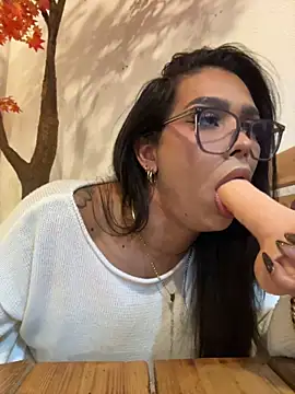 Samantha_Bernardo live webcam