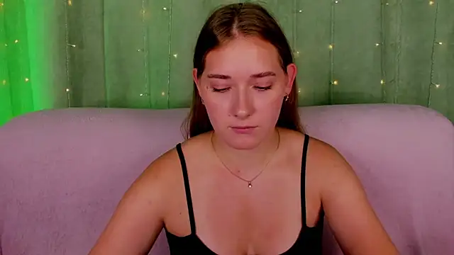 AlinaVice webcam