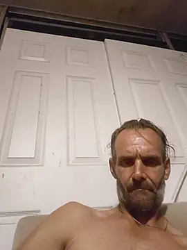 hungwell1515 (Ask my age) - Help me fund my portfolio for USA models