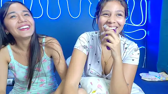 kathymia68 live cam on StripChat