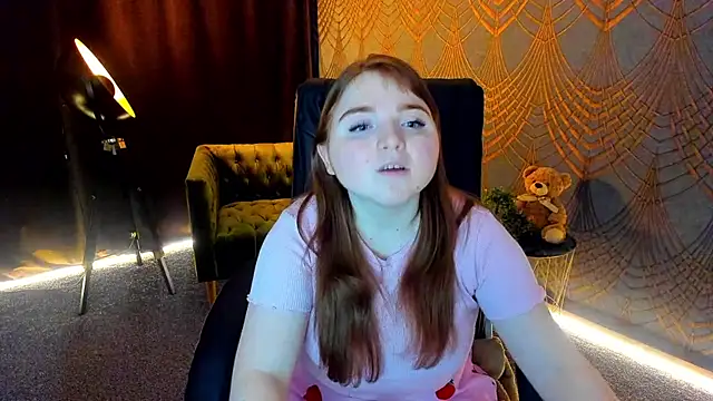KattyRose8 live cam on StripChat