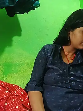 Joohi_Chawla143 live cam on StripChat