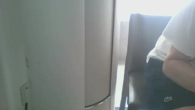 nole_china7 (Ask my age) - talk / fun / cum