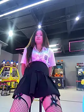 luna-sisi (F young) - 手指入穴2分钟