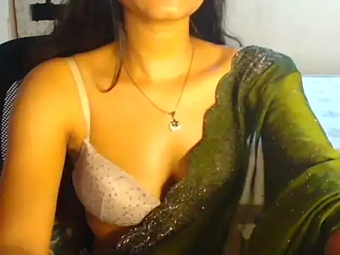 AlanaHurd_1 live cam on StripChat