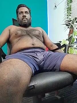 rayansmith_ (M young) - Rub bulge spit on cock