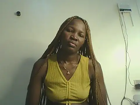 Mimo254 live cam on StripChat