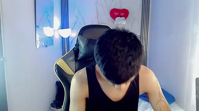 Ascii_one live cam on StripChat