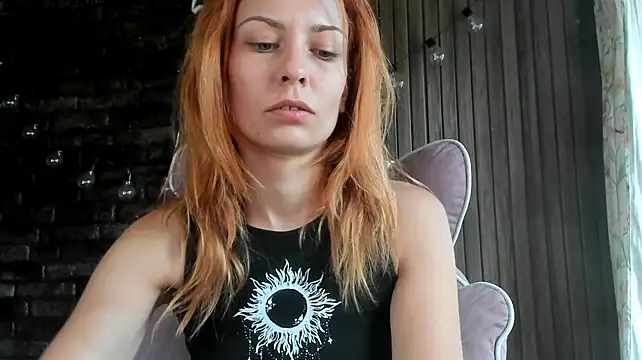 karo123421 live cam on StripChat