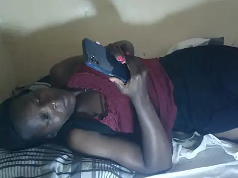 cute-shamza live cam on StripChat