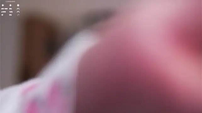 KnittedGoo webcam