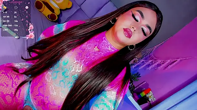 Lovely-Hinata webcam