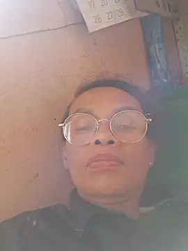sexynoty69's room