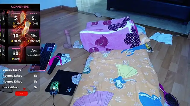 tiffany__pink webcam