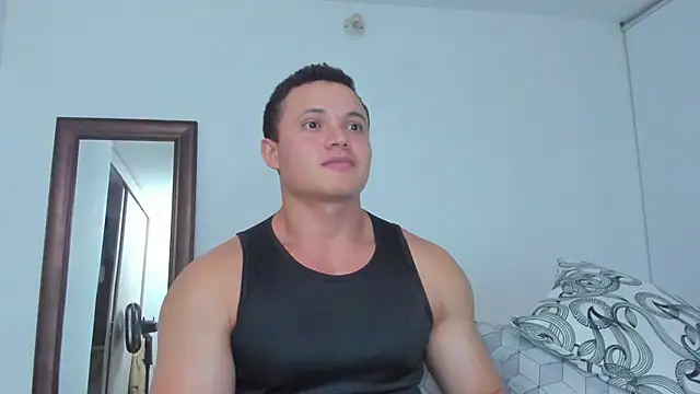 KingLevi01 live cam on StripChat