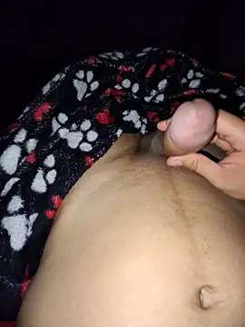 mikytoo live cam on StripChat