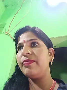Joohi_Chawla143 live cam on StripChat