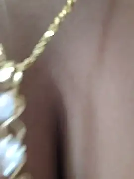 ANGEL-MOU1 live cam on StripChat