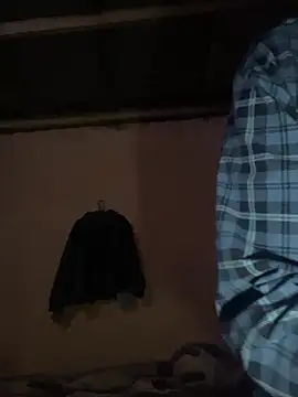 bighatedbadguy live cam on StripChat
