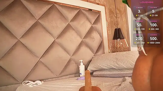 gemma_sm (F young) - DOMI IN ASS+CONTROL X5 MIN