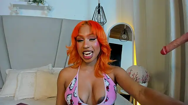 Nicole_Brown1126 live cam on StripChat