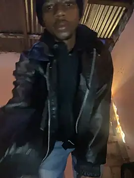 ebony guy bighatedbadguy xxx chat