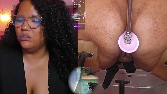 MhiaRey live sex cam