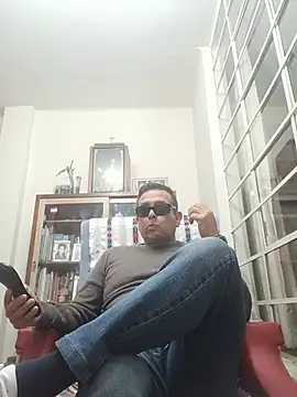 mature guy chicoguapo8 xxx chat