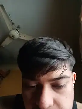 your_secret_guy (M twink) - 1st Cum show