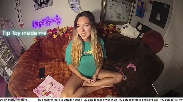 nikki_juggs