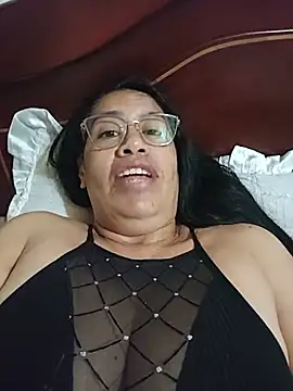 emilif_ (F mature) - Show and suck my breasts 🍒🫦