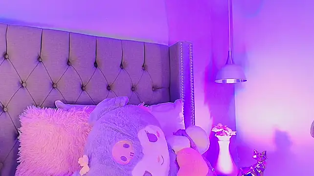 angelina_honey_