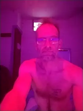 CulturedBus909 webcam