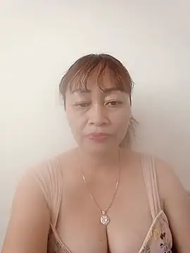 Baby-ladyboobs2026 webcam