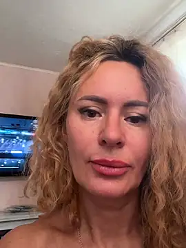 Tania201243