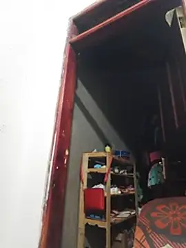 shape30 live cam on StripChat
