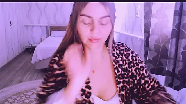 MagicKatarina_ live cam on StripChat