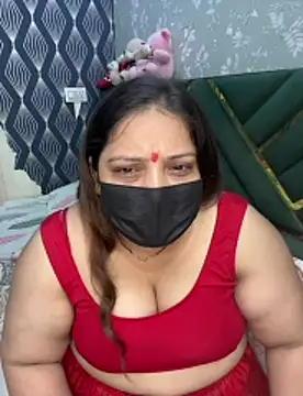 BarbieJasmine live cam on StripChat