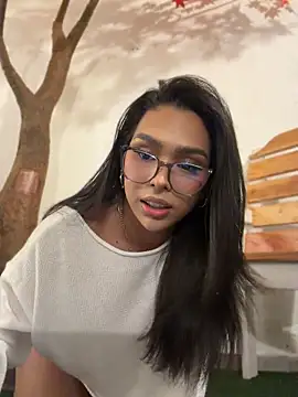 Samantha_Bernardo