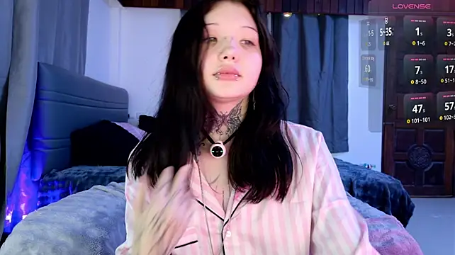 Lein_Bone live cam on StripChat