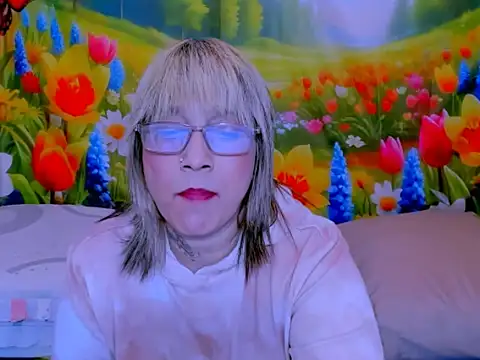 indianroxy webcam