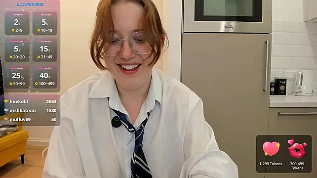 Charmy_Gracy live cam on StripChat