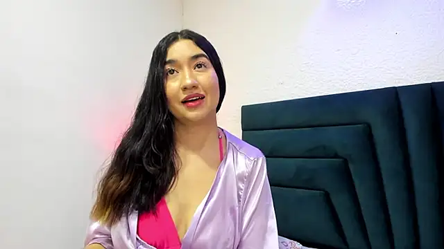 VictoriaRouge_ webcam