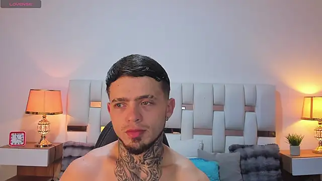 Zeus_damian21 webcam