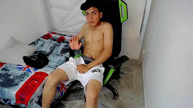 RyanFlirty webcam