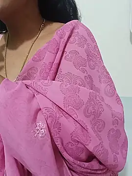Shanu_Shah live cam on StripChat