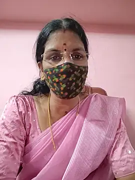 tamil_peenqueen live cam on StripChat